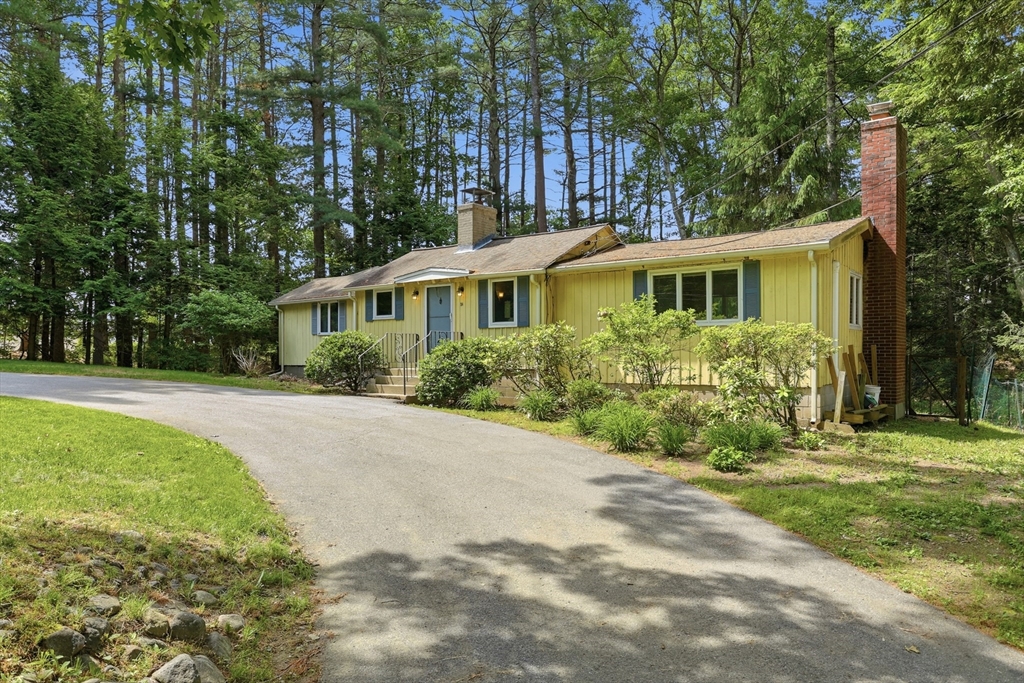 24 Forest Road Acton, MA 01720 - Photo 5 of 36