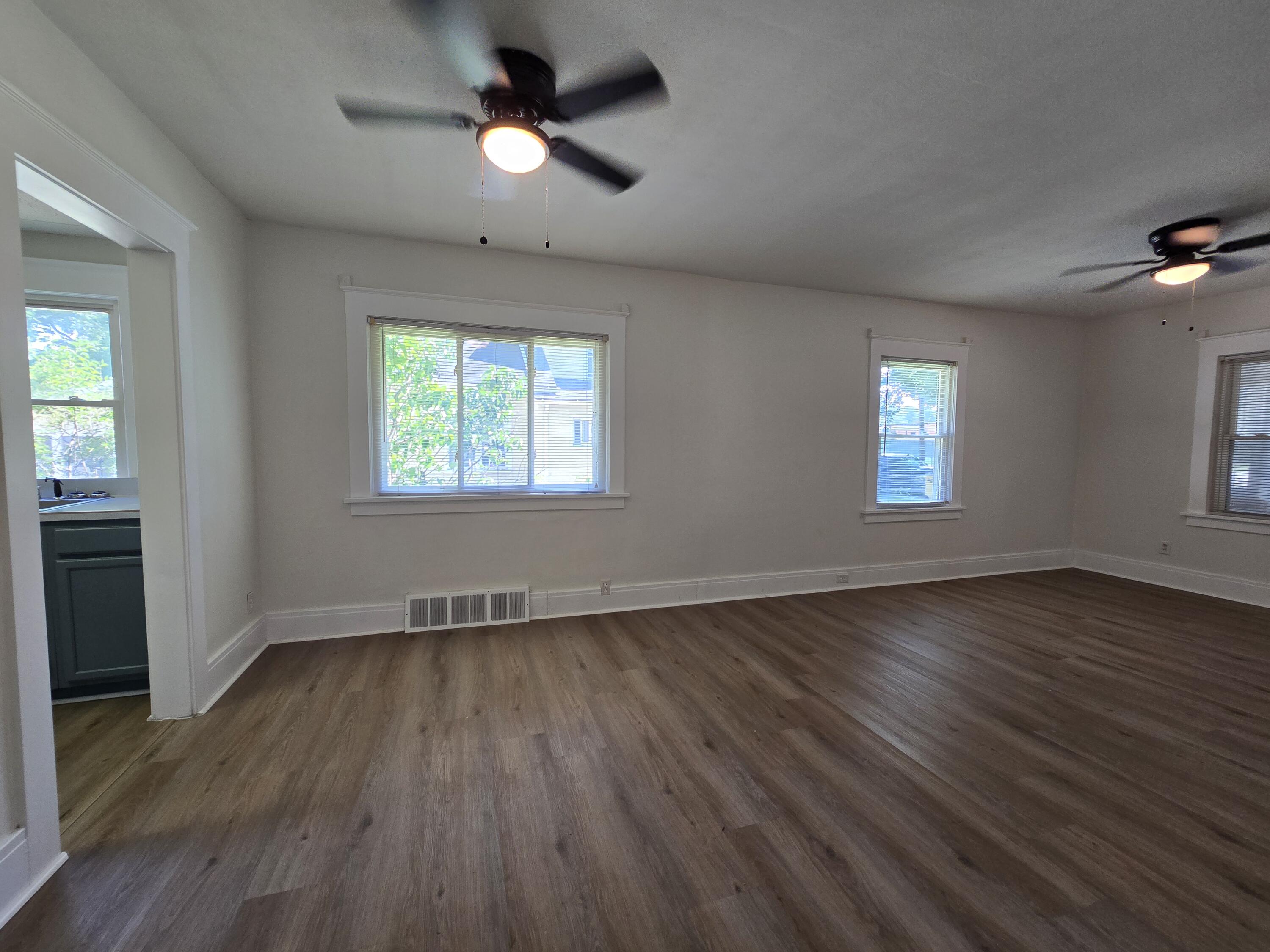 833 Backus Street Jackson, MI 49202 - Photo 26 of 41 20260712_161515