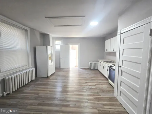 $2,000 | 5222 Webster Street, Philadelphia, PA 19143