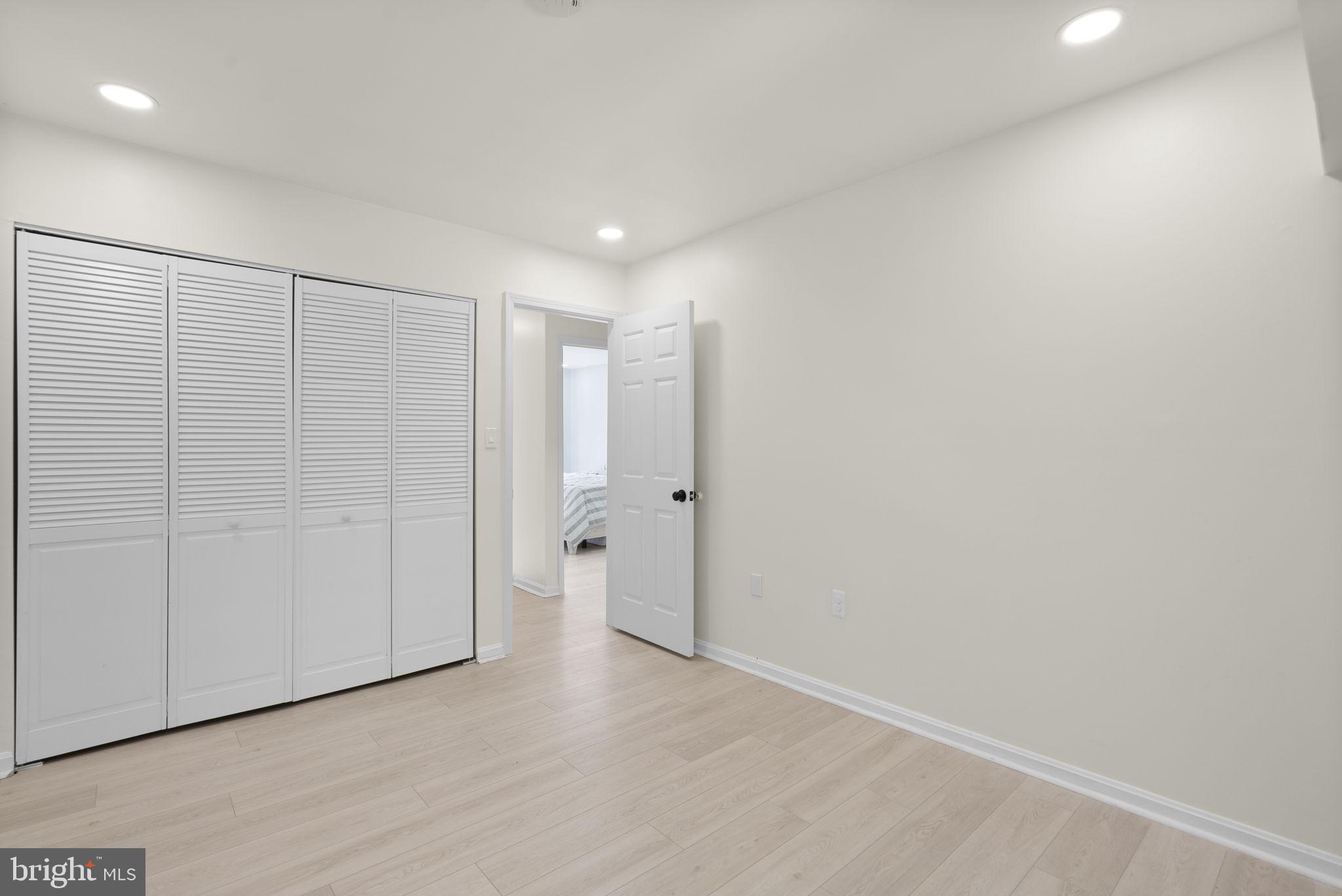 8002 Inverness Ridge Road Potomac, MD 20854 - Photo 32 of 46