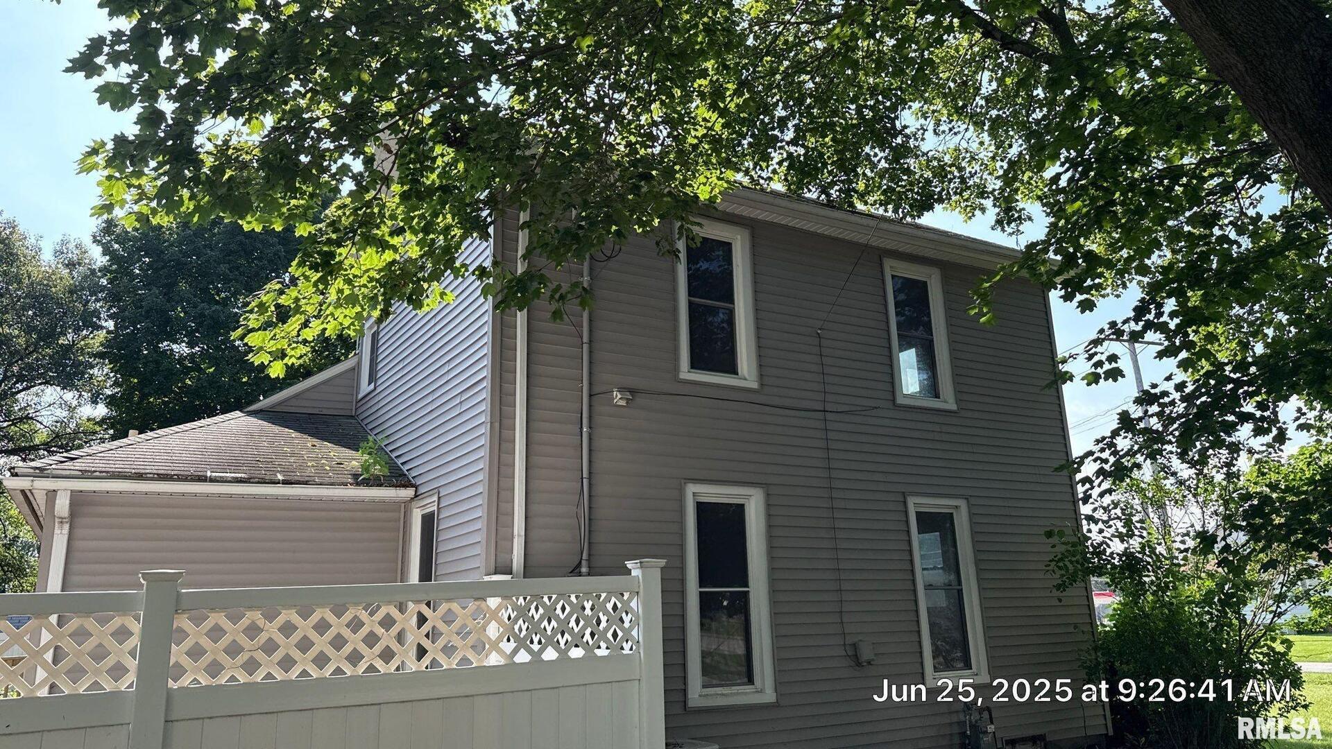 507 East Main Street Aledo, IL 61231 - Photo 3 of 13