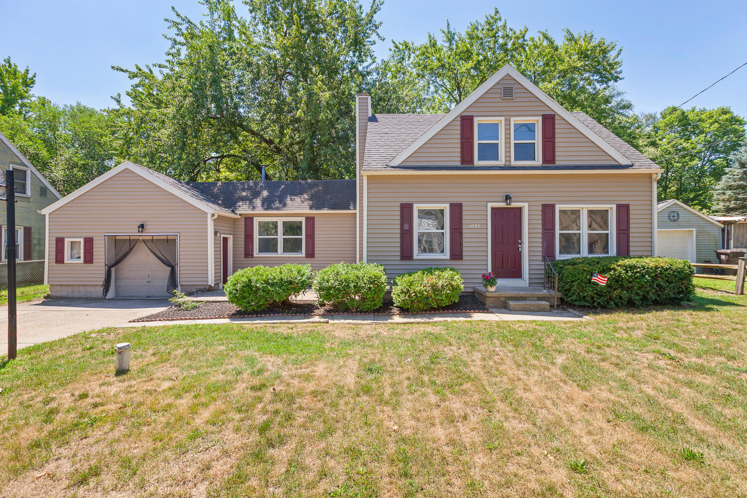 1055 Loren Road Adrian, MI 49221 - Photo 1 of 38 1055 Loren Ave - 1033