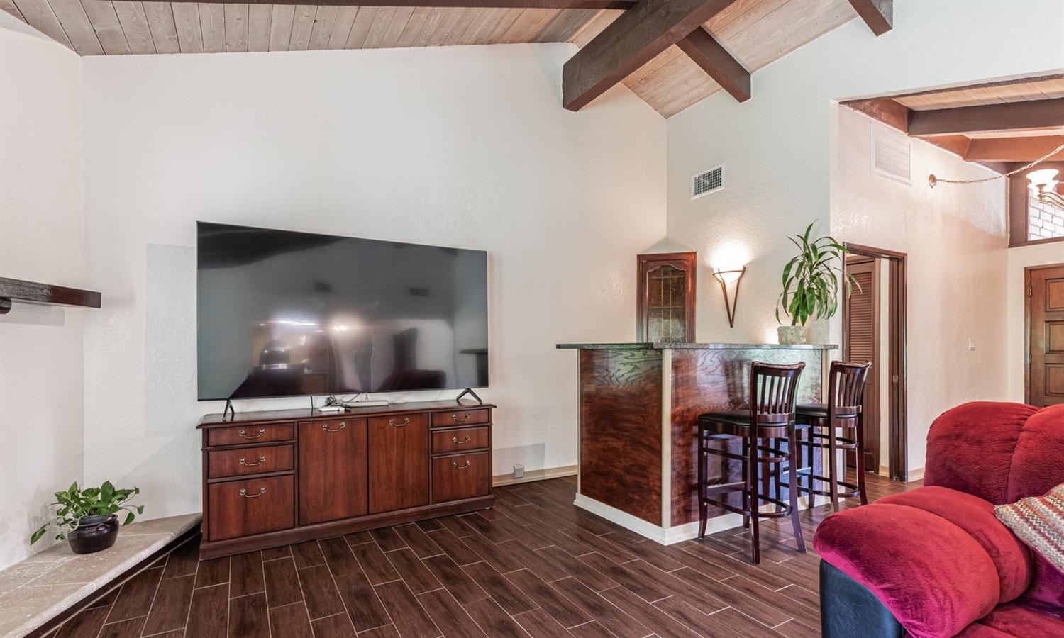 2479 West San Ramon Avenue Fresno, CA 93711 - Photo 16 of 55