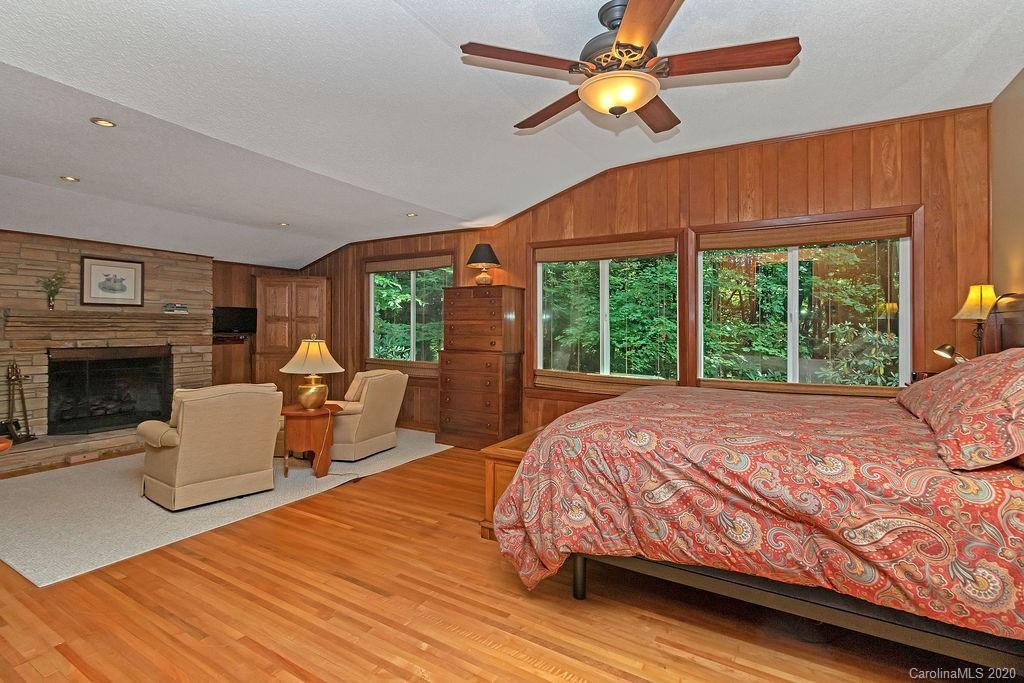 160 Deerlake Road Brevard, NC 28712 - Photo 23 of 48 Gallery Image 23