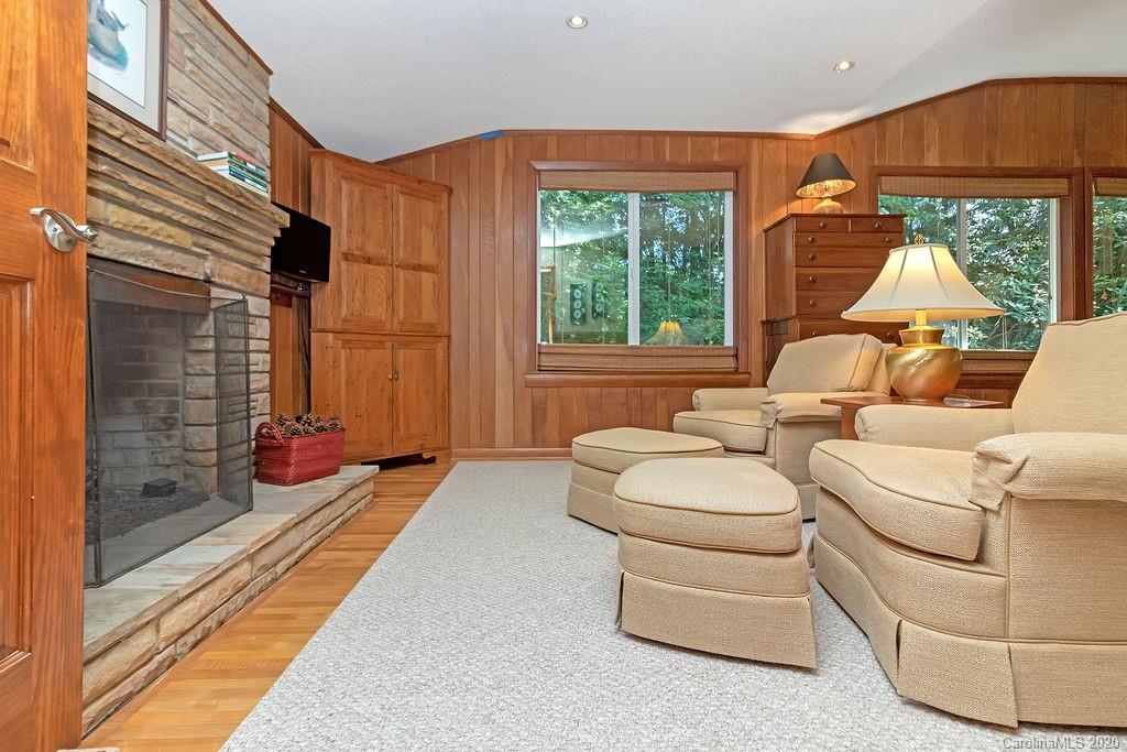 160 Deerlake Road Brevard, NC 28712 - Photo 26 of 48 Gallery Image 26
