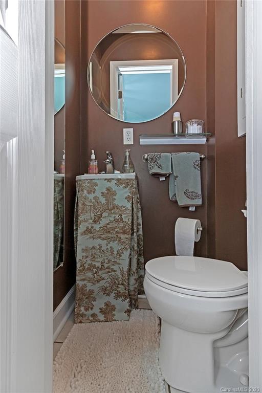 160 Deerlake Road Brevard, NC 28712 - Photo 33 of 48 Gallery Image 33
