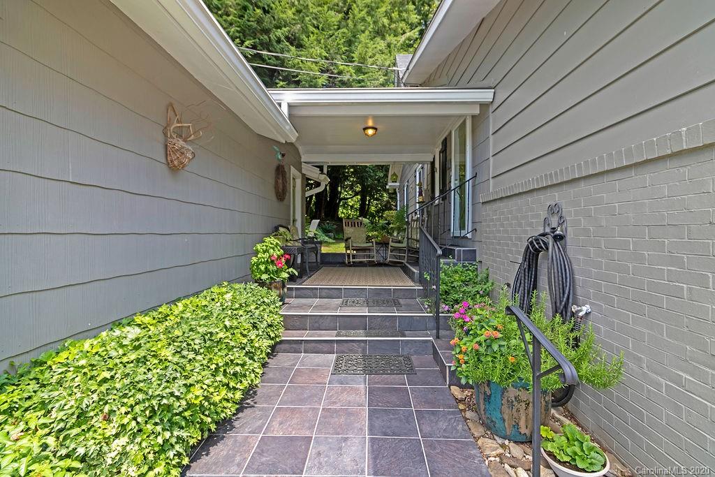 160 Deerlake Road Brevard, NC 28712 - Photo 40 of 48 Gallery Image 40
