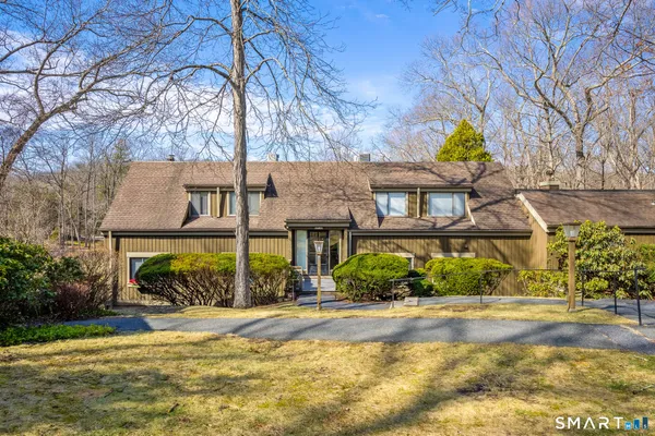 $224,900 | 151 Heritage Village, Unit B, Southbury, CT 06488