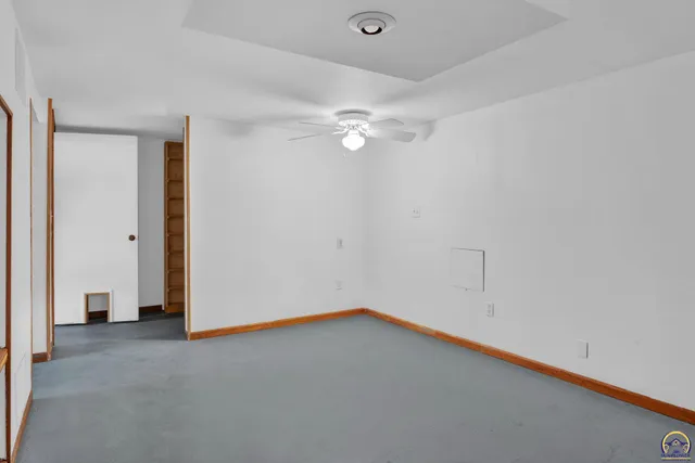 $165,000 | 2011 Southwest Stone Avenue, Topeka, KS 66604