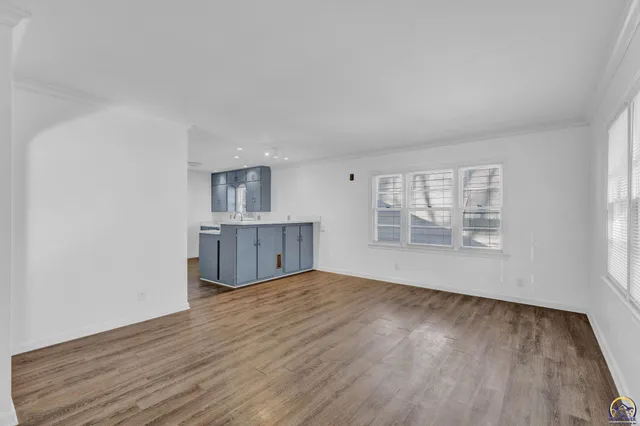 $165,000 | 2011 Southwest Stone Avenue, Topeka, KS 66604