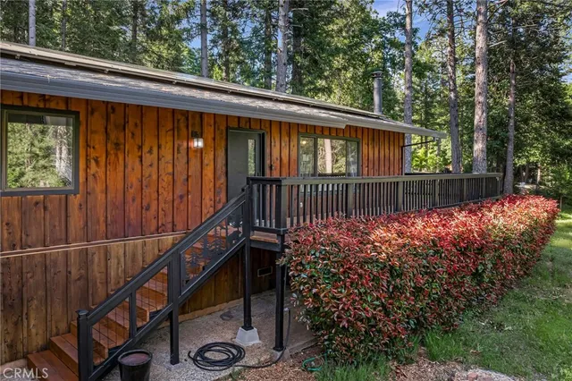 a view of a wooden fence