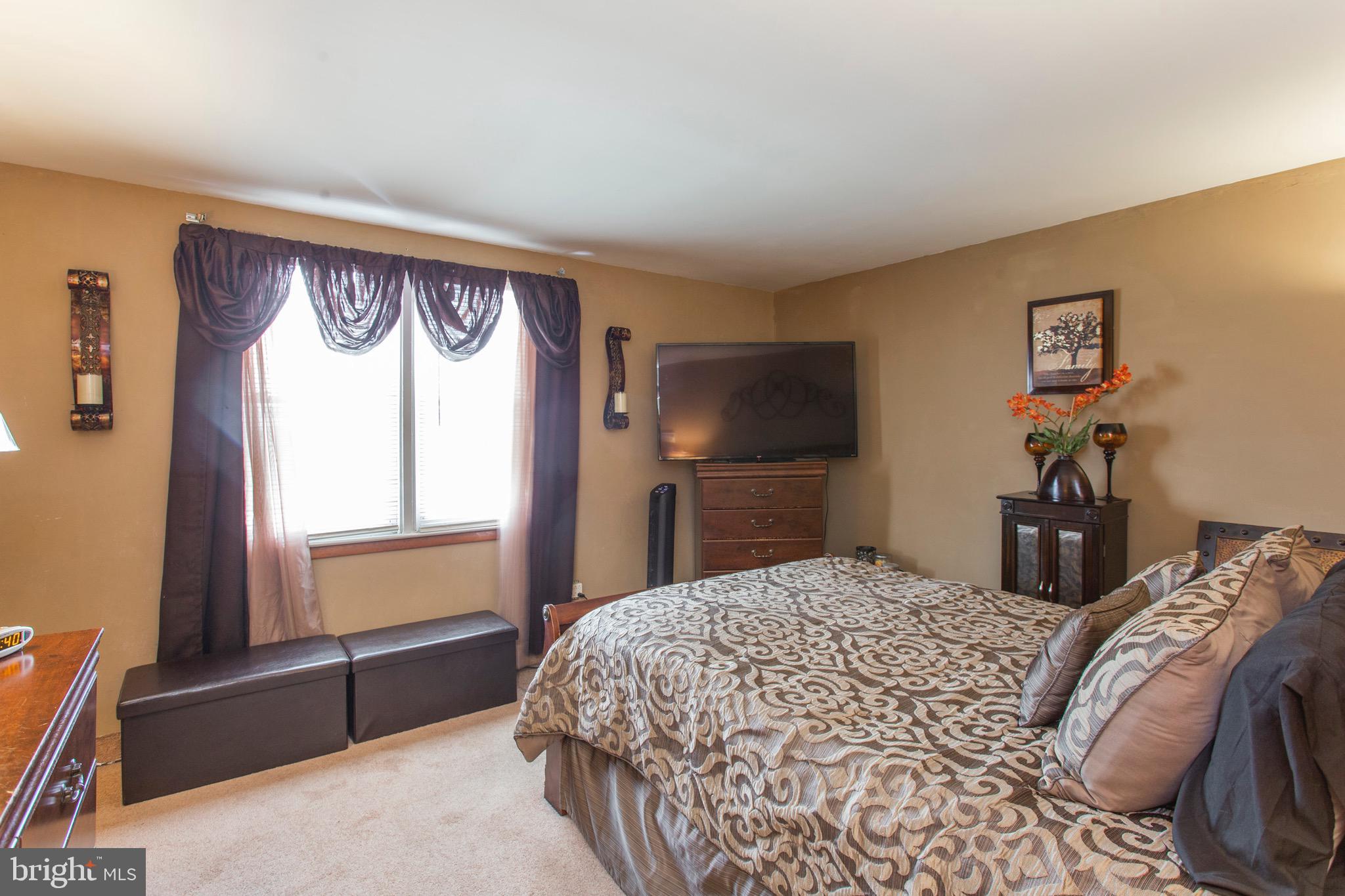 1119 Crestview Road Darby, PA 19023 - Photo 14 of 34 Gallery Image 14