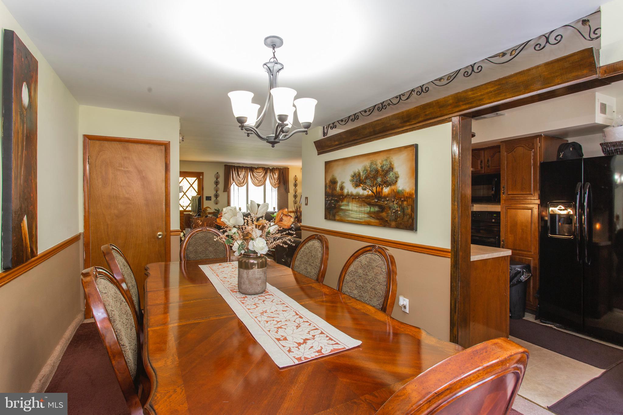 1119 Crestview Road Darby, PA 19023 - Photo 6 of 34 Gallery Image 6