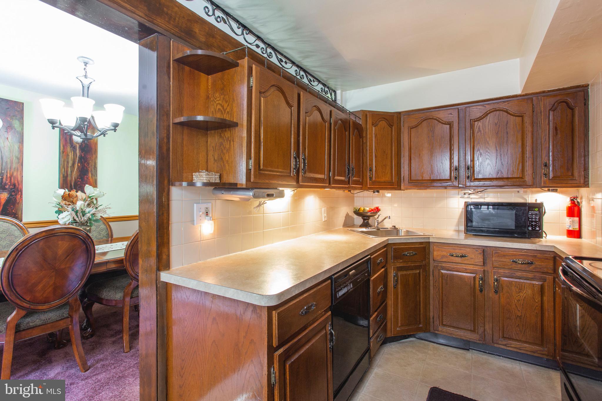 1119 Crestview Road Darby, PA 19023 - Photo 9 of 34 Gallery Image 9