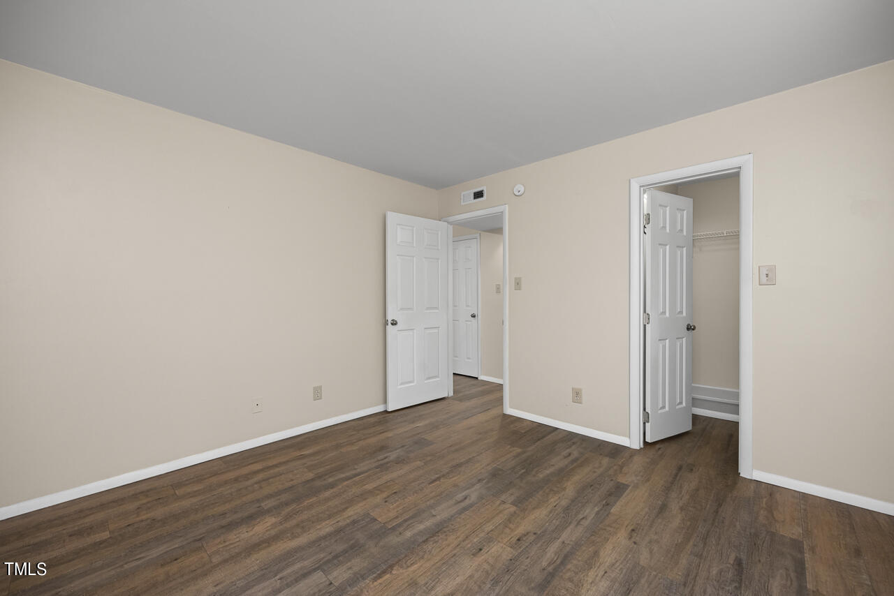 3704 Chimney Ridge Place, Unit 104 Durham, NC 27713 - Photo 15 of 24 3704-no104-chimney-ridge-18