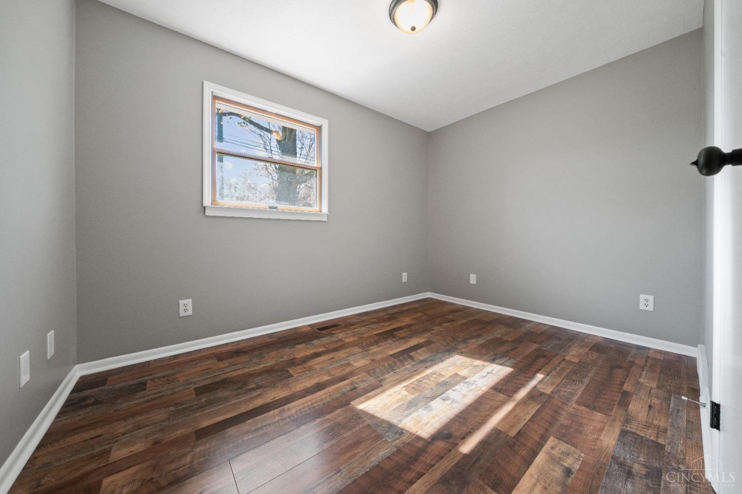840 Shayler Road Cincinnati, OH 45245 - Photo 18 of 27 Gallery Image 18