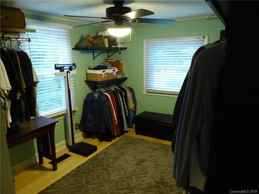 475 Brooks Lake Road Rutherfordton, NC 28139 - Photo 20 of 28 a view of entryway
