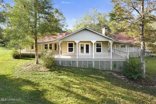 $475,000 | 18153 Doc Lizana Road, Gulfport, MS 39503