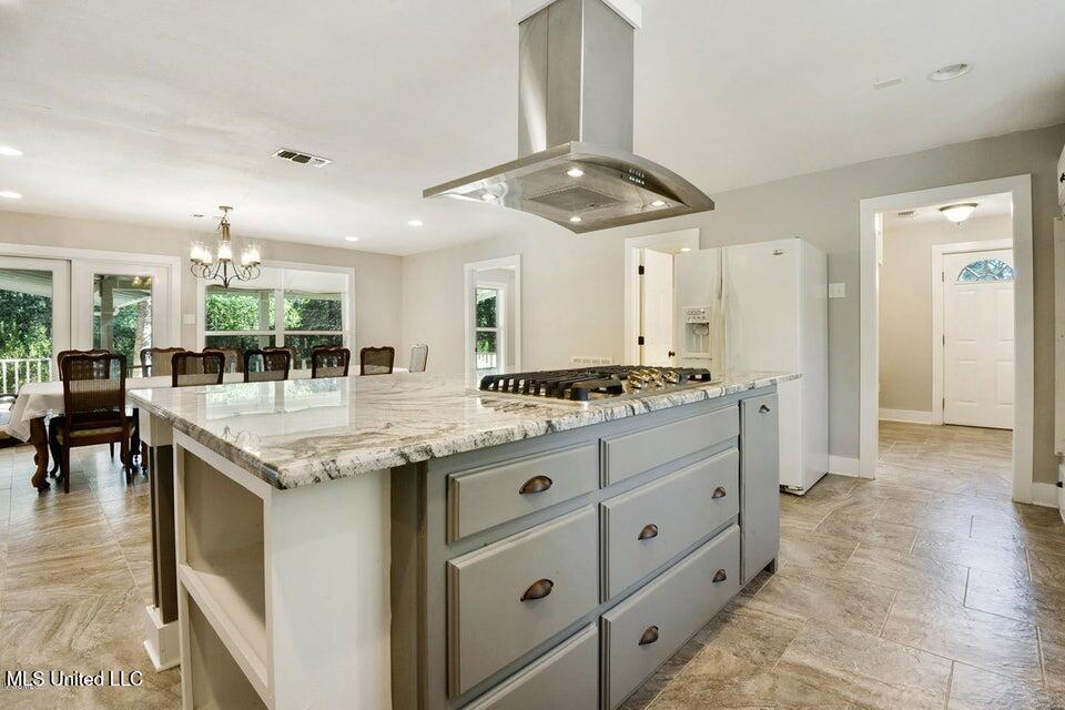 18153 Doc Lizana Road Gulfport, MS 39503 - Photo 11 of 41 18153 11