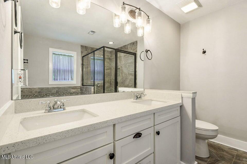 18153 Doc Lizana Road Gulfport, MS 39503 - Photo 16 of 41 18153 16