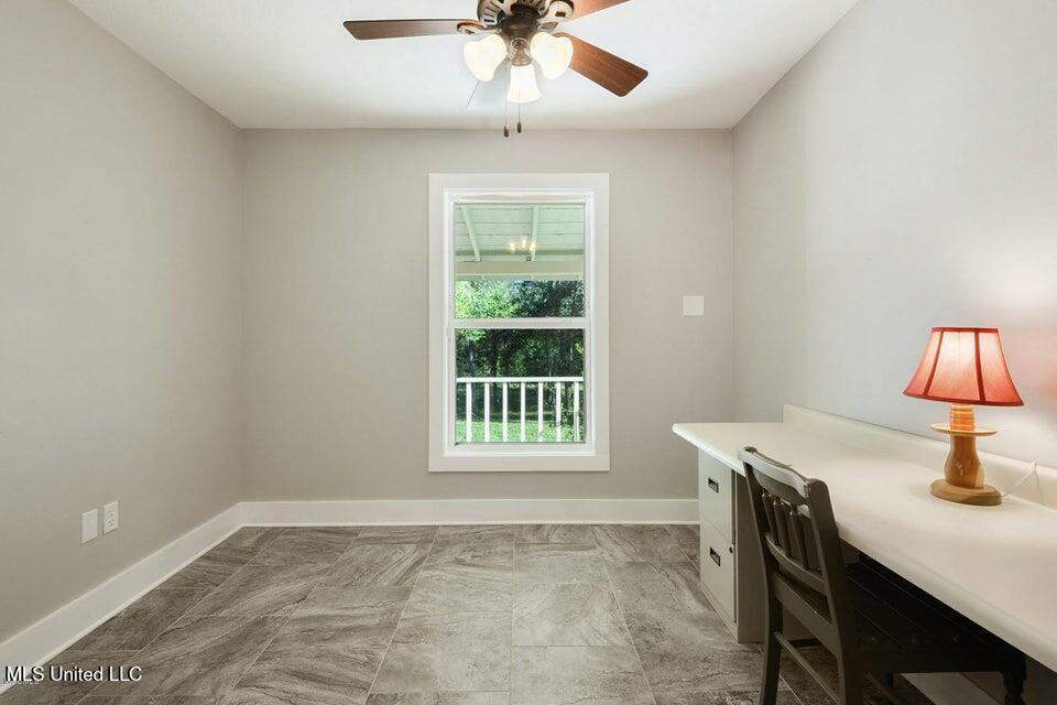 18153 Doc Lizana Road Gulfport, MS 39503 - Photo 24 of 41 18153 24