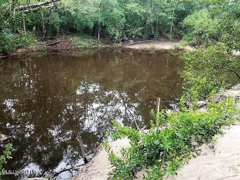 18153 Doc Lizana Road Gulfport, MS 39503 - Photo 37 of 41 18153 38