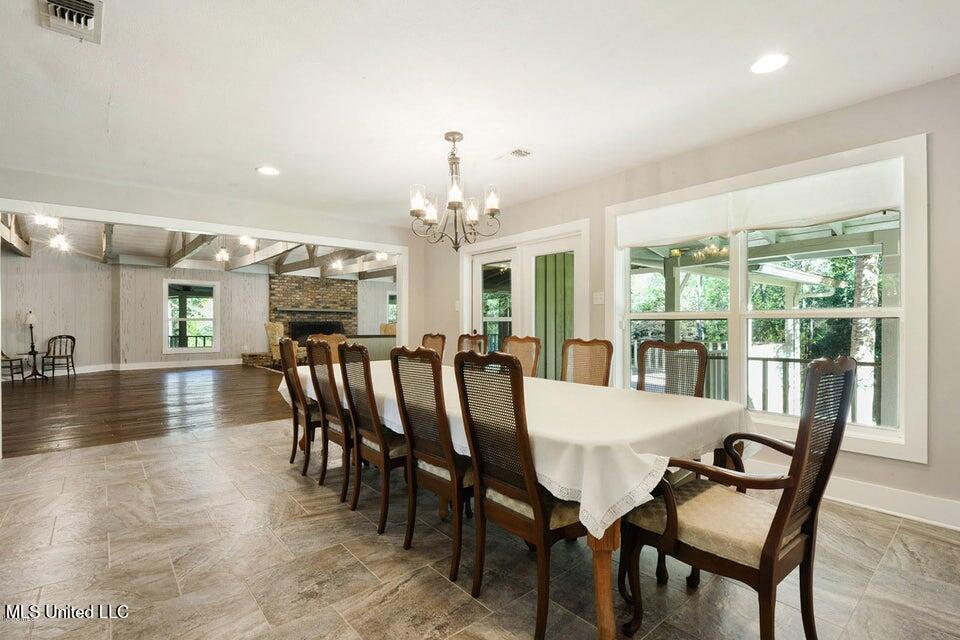 18153 Doc Lizana Road Gulfport, MS 39503 - Photo 9 of 41 18153 9