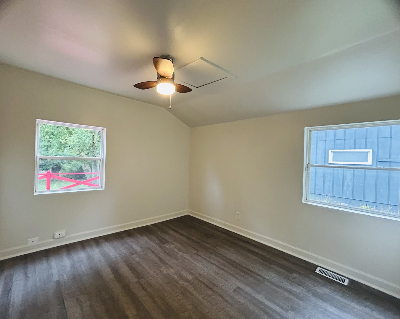 6415 North Shore Avenue Spring Grove, IL 60081 - Photo 5 of 14