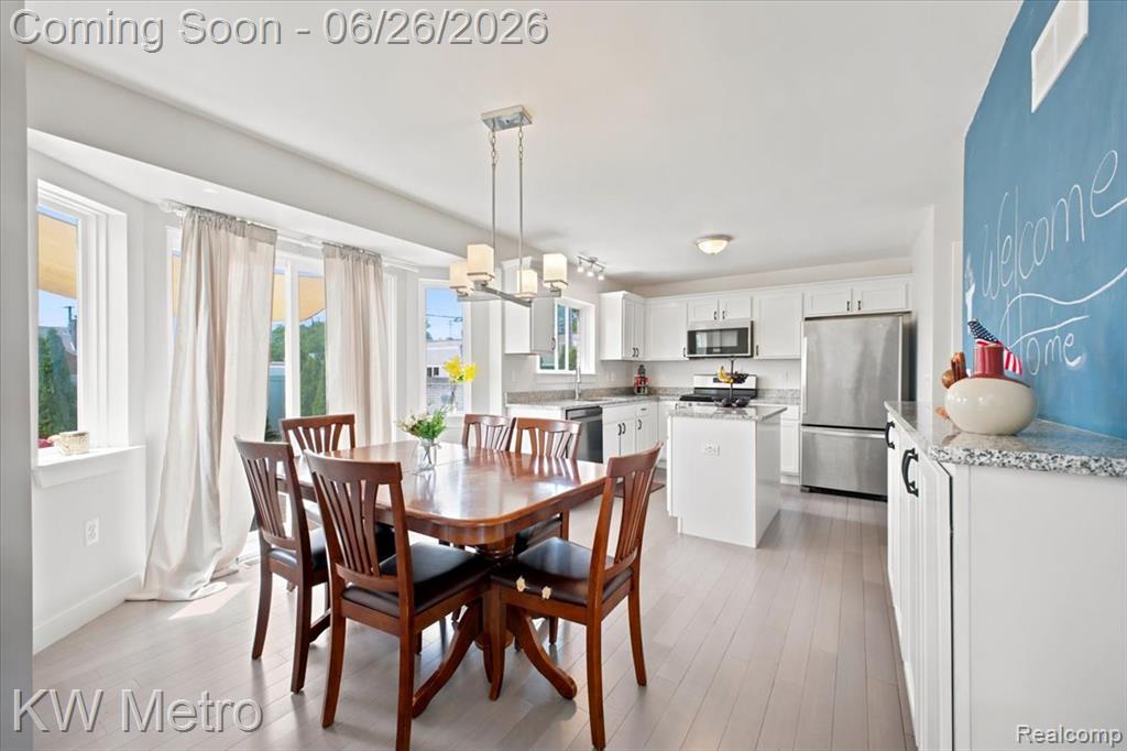 21620 Rosedale Street St. Clair Shores, MI 48080 - Photo 5 of 30