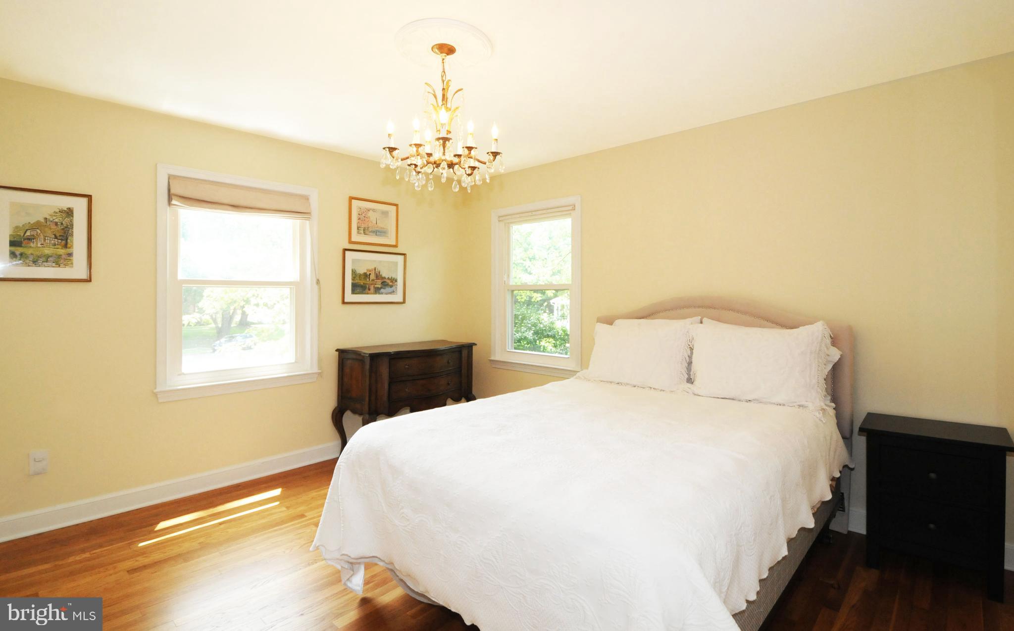 7821 Elba Road Alexandria, VA 22306 - Photo 33 of 54 BEDROOM 2 HAS WINDOWS ON 2 SIDES