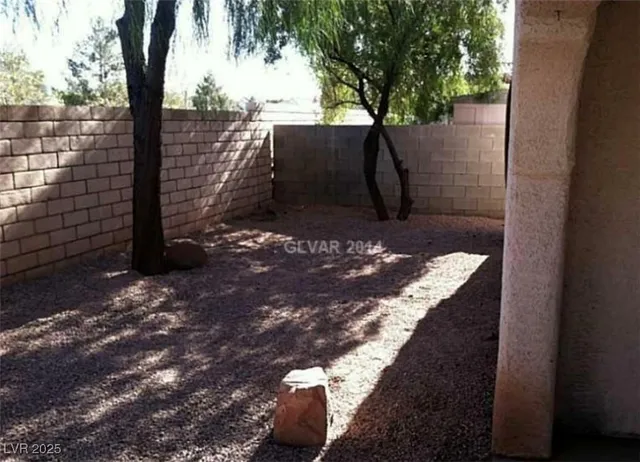 $419,900 | 733 Hitchen Post Drive, Henderson, NV 89011