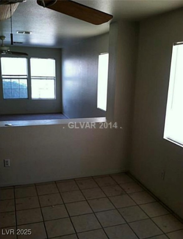 733 Hitchen Post Drive Henderson, NV 89011 - Photo 10 of 21