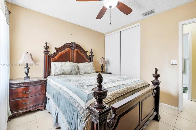 $260,000 | 4101 Coral Tree Circle, Unit 313, Coconut Creek, FL 33073