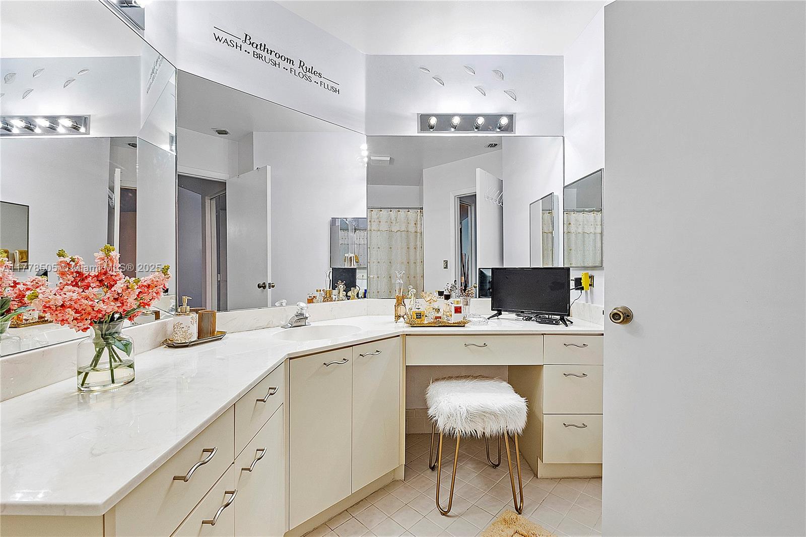 4101 Coral Tree Circle, Unit 313 Coconut Creek, FL 33073 - Photo 26 of 54