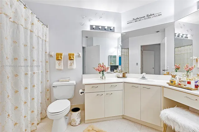 $260,000 | 4101 Coral Tree Circle, Unit 313, Coconut Creek, FL 33073