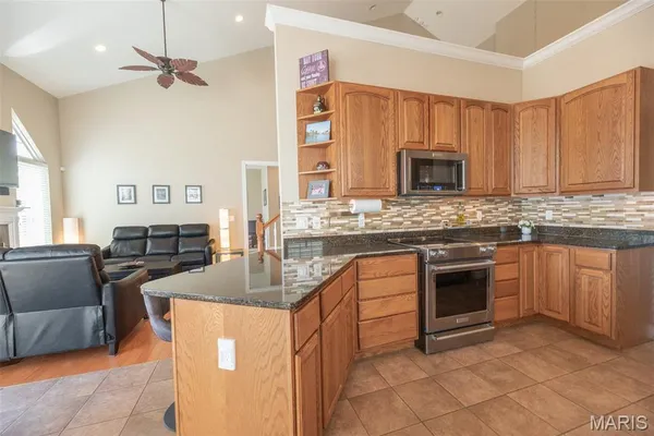 $540,000 | 197 Woodland Pl Court, St. Charles, MO 63303