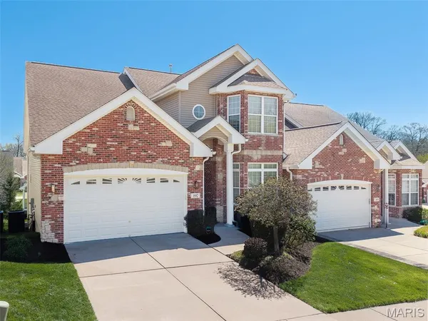 $540,000 | 197 Woodland Pl Court, St. Charles, MO 63303