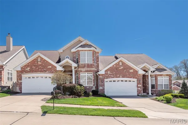 $540,000 | 197 Woodland Pl Court, St. Charles, MO 63303