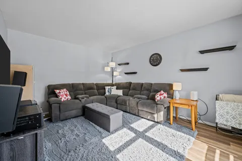 $329,900 | 29W358 Crabtree Lane, Warrenville, IL 60555