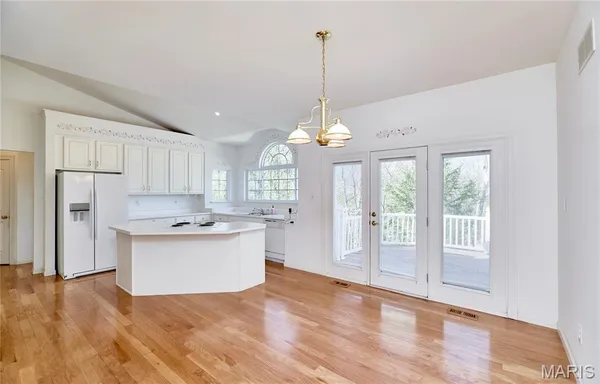 $550,000 | 16614 Highland Summit Drive, Wildwood, MO 63011