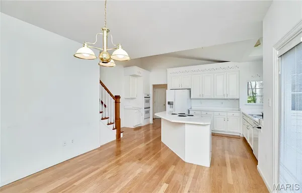 $550,000 | 16614 Highland Summit Drive, Wildwood, MO 63011