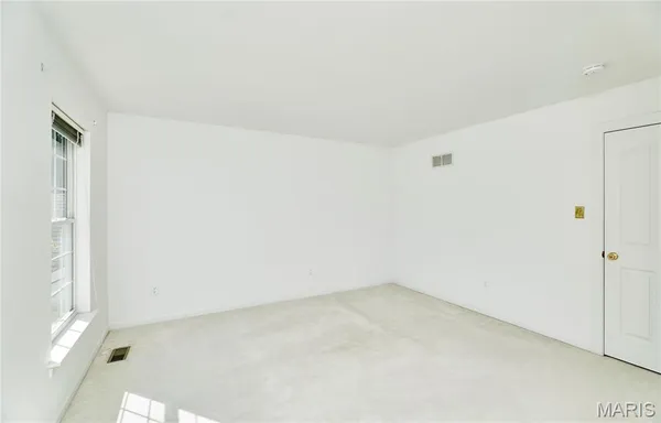 $550,000 | 16614 Highland Summit Drive, Wildwood, MO 63011