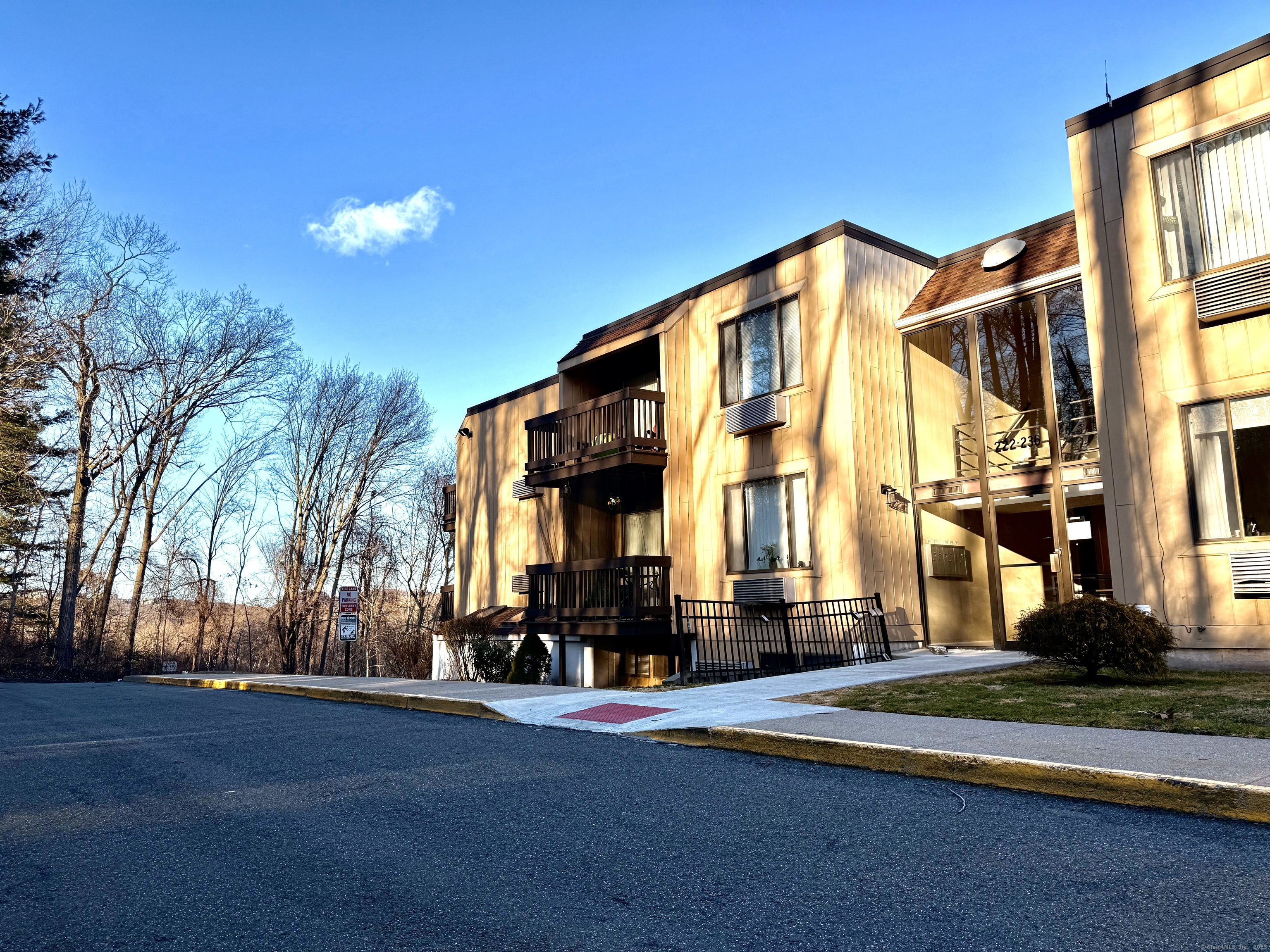 175 Mill Pond Road, Unit 233 Hamden, CT 06514 - Photo 1 of 1