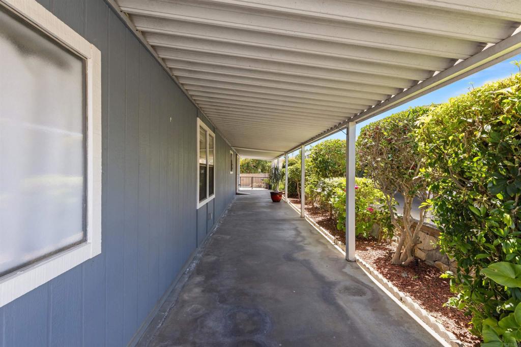 909 Richland Road, Unit 4 San Marcos, CA 92069 - Photo 3 of 37