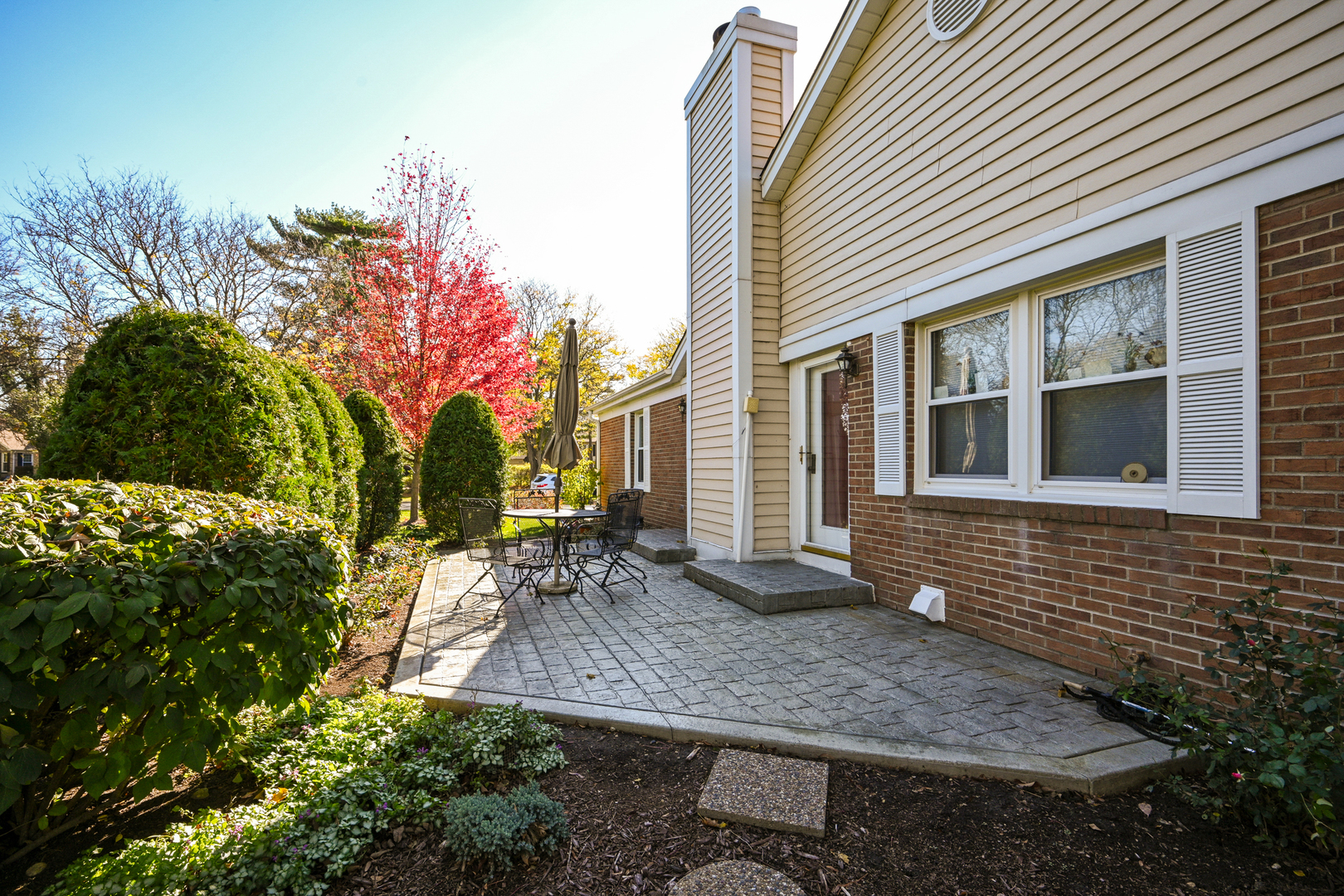 1015 Creekside Drive Wheaton, IL 60189 - Photo 24 of 28