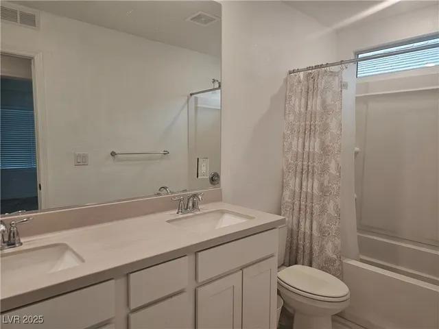 $2,395 | 8033 Adelaide Hills Street, Las Vegas, NV 89113