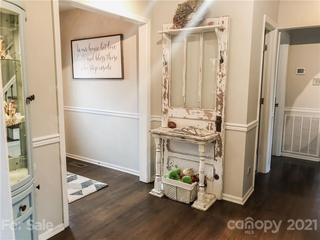 29131 Austin Road New London, NC 28127 - Photo 3 of 20 Gallery Image 3