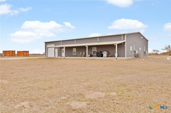 $489,000 | 59 Leaning Oak Road, Victoria, TX 77904