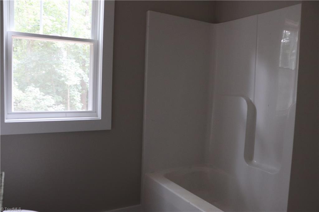 7323 McBane Mill Road Graham, NC 27253 - Photo 20 of 26 Master Bath