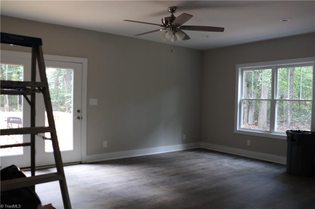 7323 McBane Mill Road Graham, NC 27253 - Photo 8 of 26 Dining & Family Room